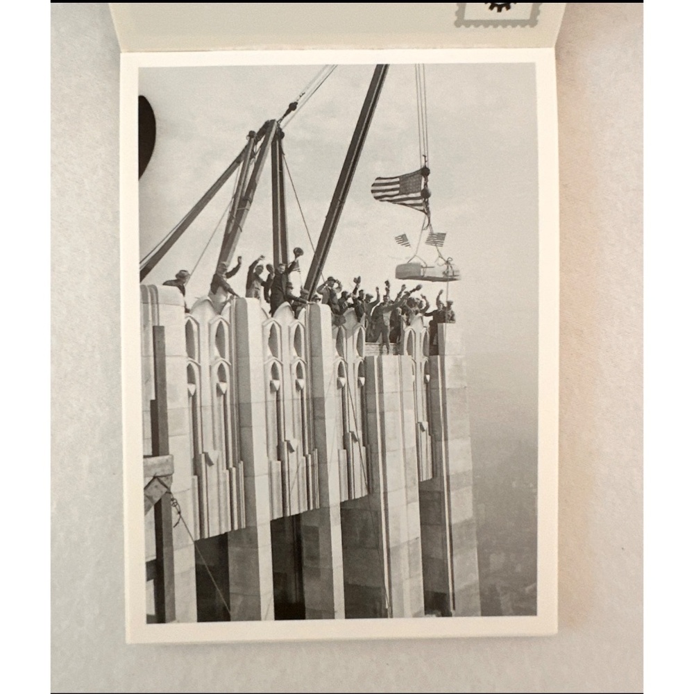 I'm Moving  Vintage Photo Postcard Booklet, Celebrating The 20th Century , - Picture 6 of 6